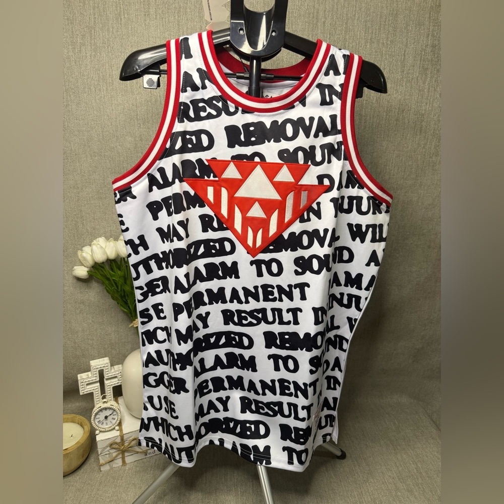 NWT XL Header Classic Steetwear Retro Basketball Jersey